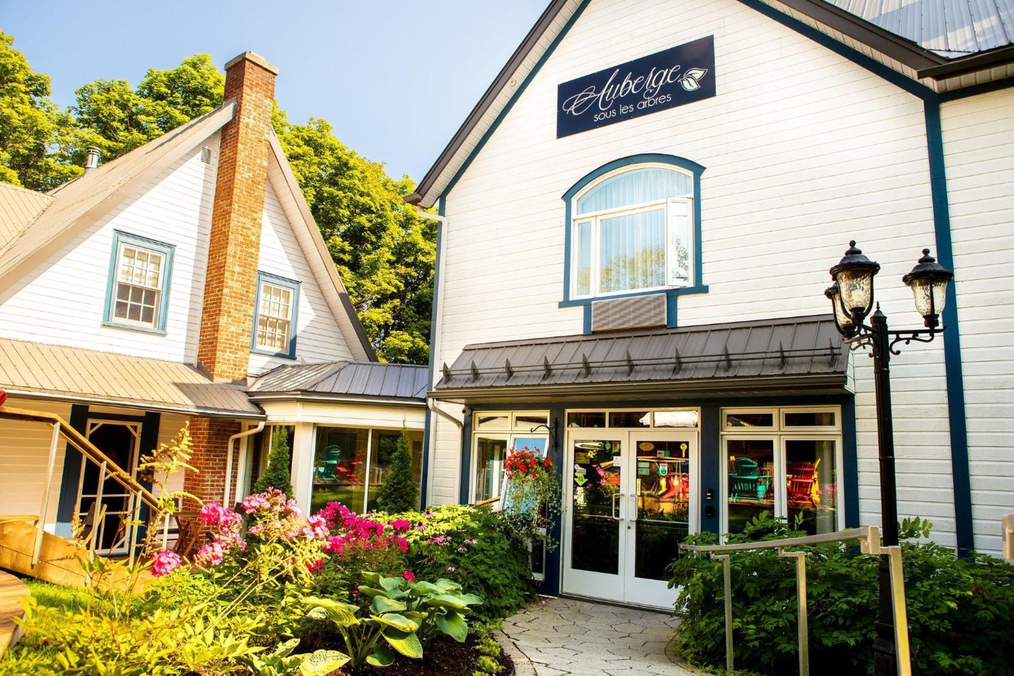 Auberge Sous Les Arbres Gaspé Zewnętrze zdjęcie